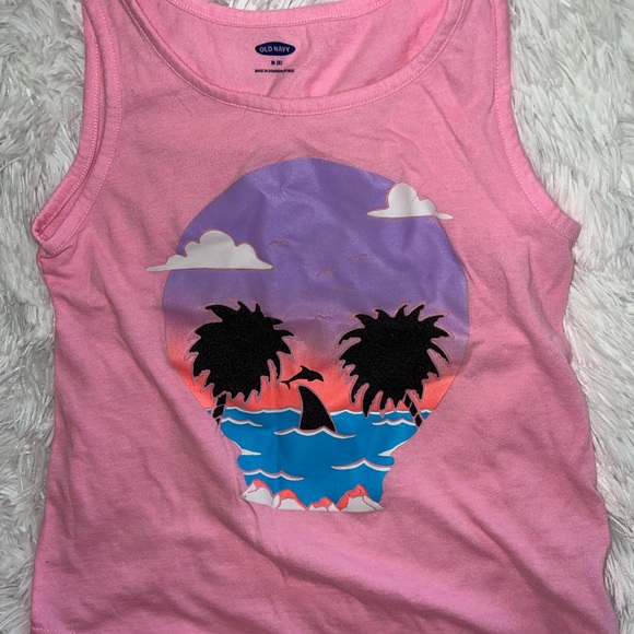 3 Girls T-Shirts .. Gently Used Condition - Picture 6 of 9